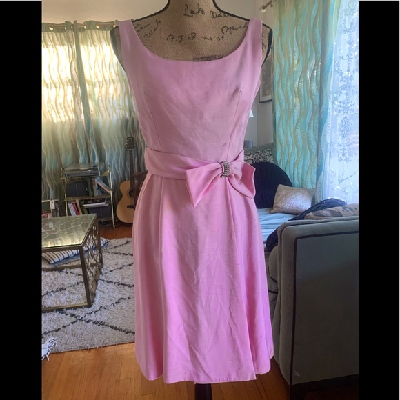 Vintage 60’s Formal Pretty in Pink Cocktail Dress - Picture 2 of 9